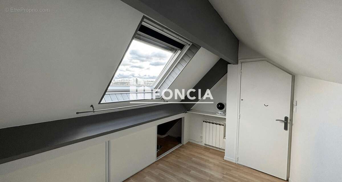 Appartement à PONTAULT-COMBAULT