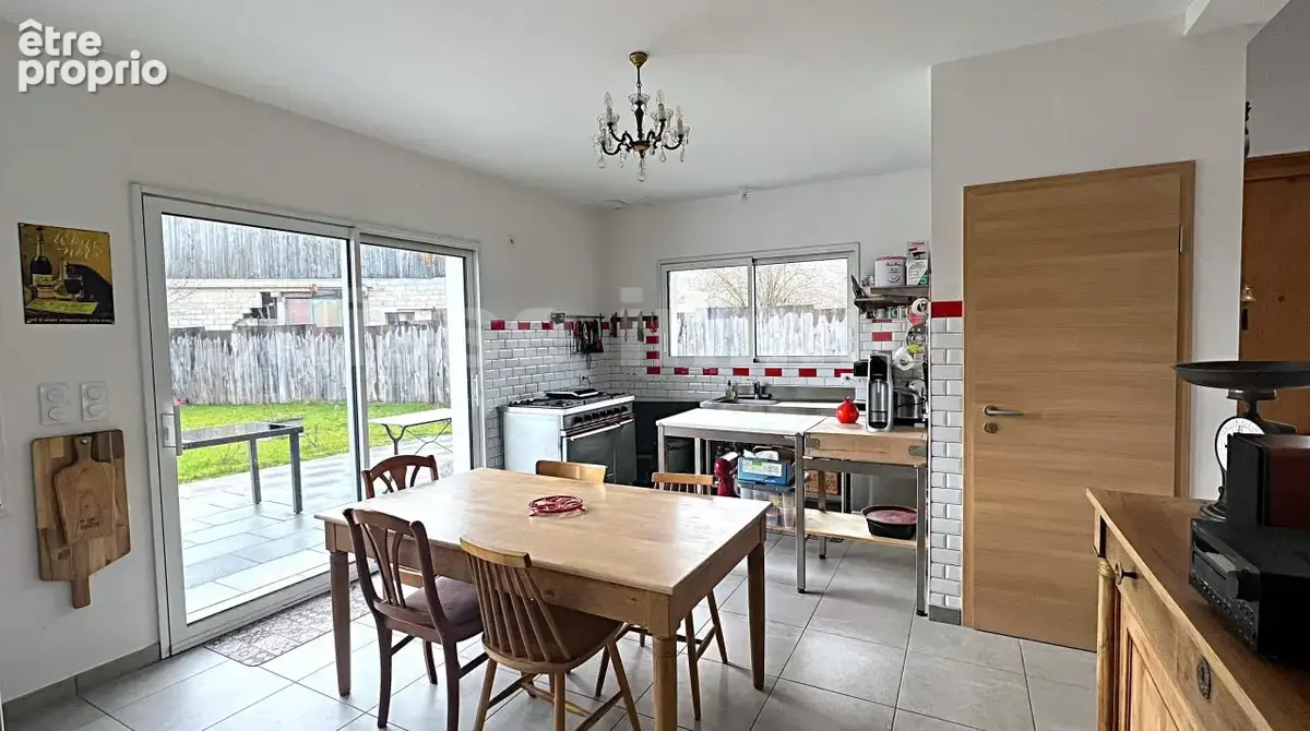 Maison - 9 pièce(s) - 275 m2 - photo 6