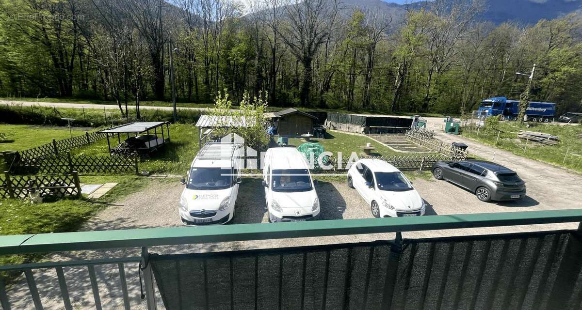 Appartement à VIZILLE