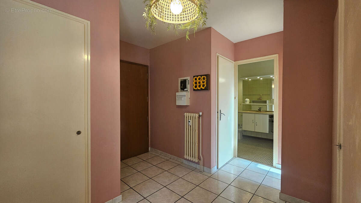 Appartement à DOUVAINE