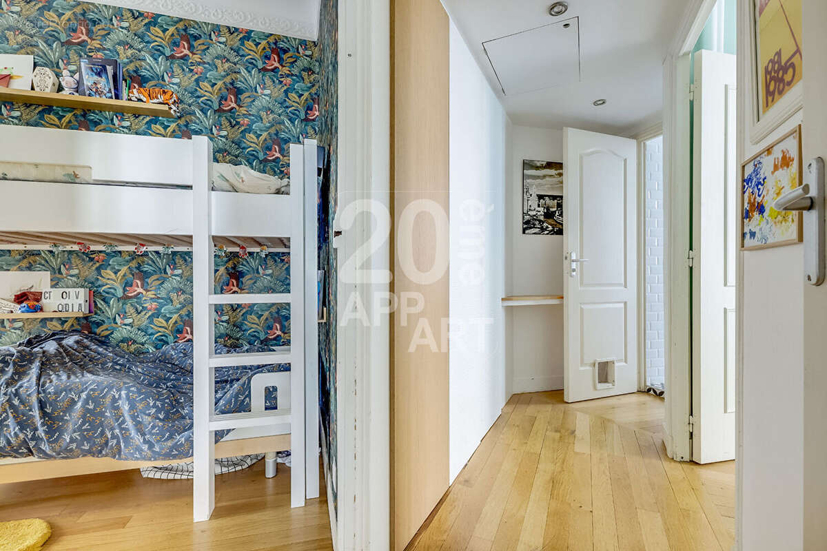Appartement à PARIS-20E