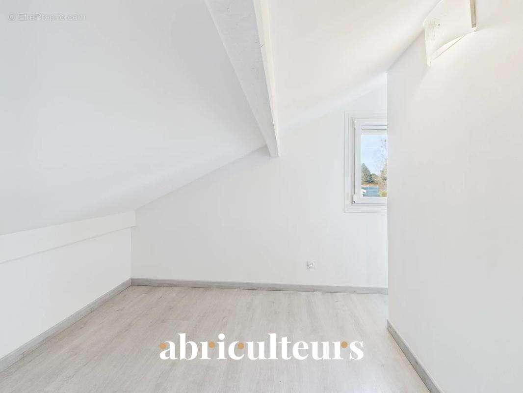 Maison à RILLIEUX-LA-PAPE