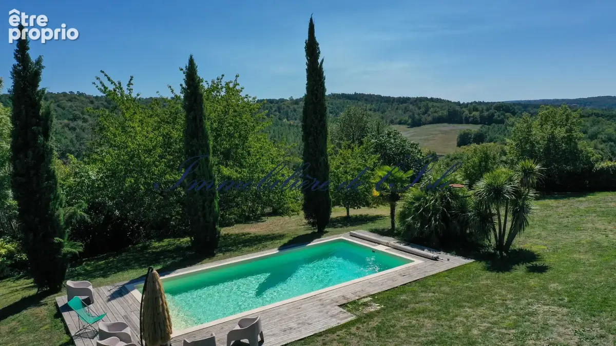 Maison de caractere avec piscine et panorama sur la vallée - photo 21