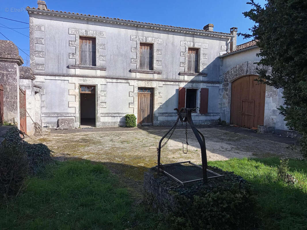 exterieur - Maison à BOUEX