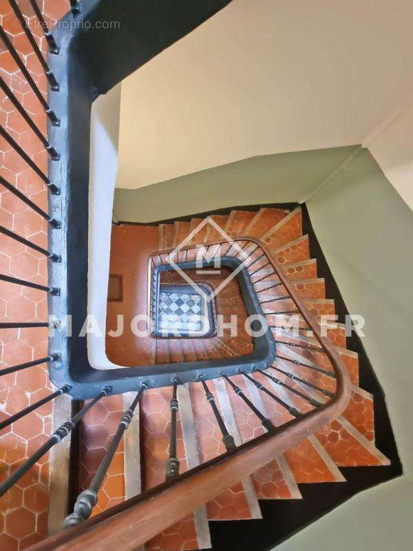 Appartement à MARSEILLE-7E