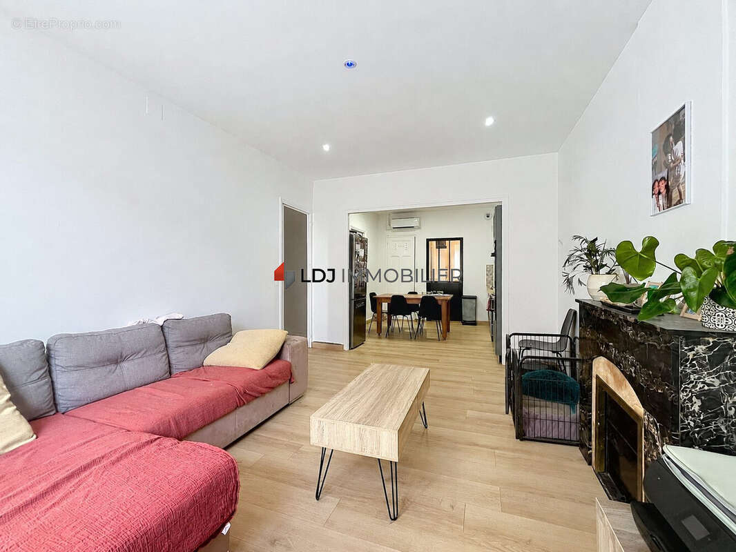 Appartement à PRADES