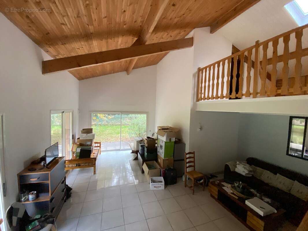 Maison à FONTENILLES