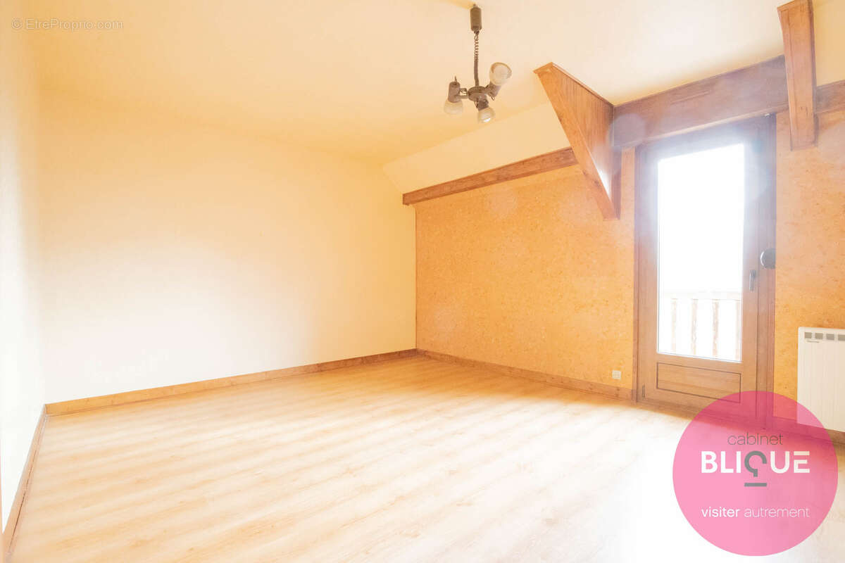 Maison à JEANDELAINCOURT