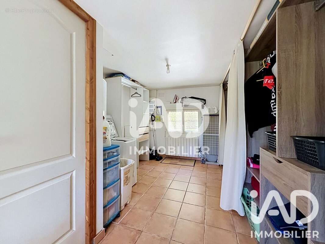 Maison 101 m² à Chandai  - photo 7
