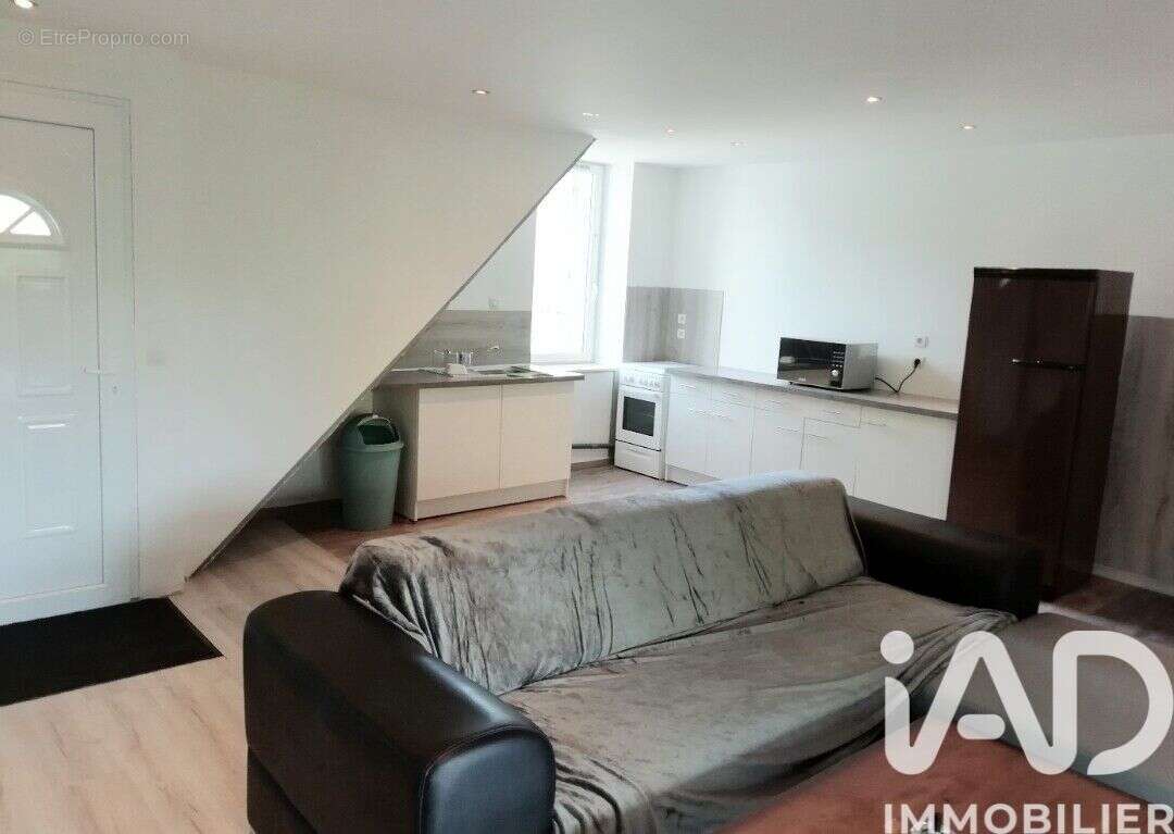 Photo 2 - Appartement à CHARMES