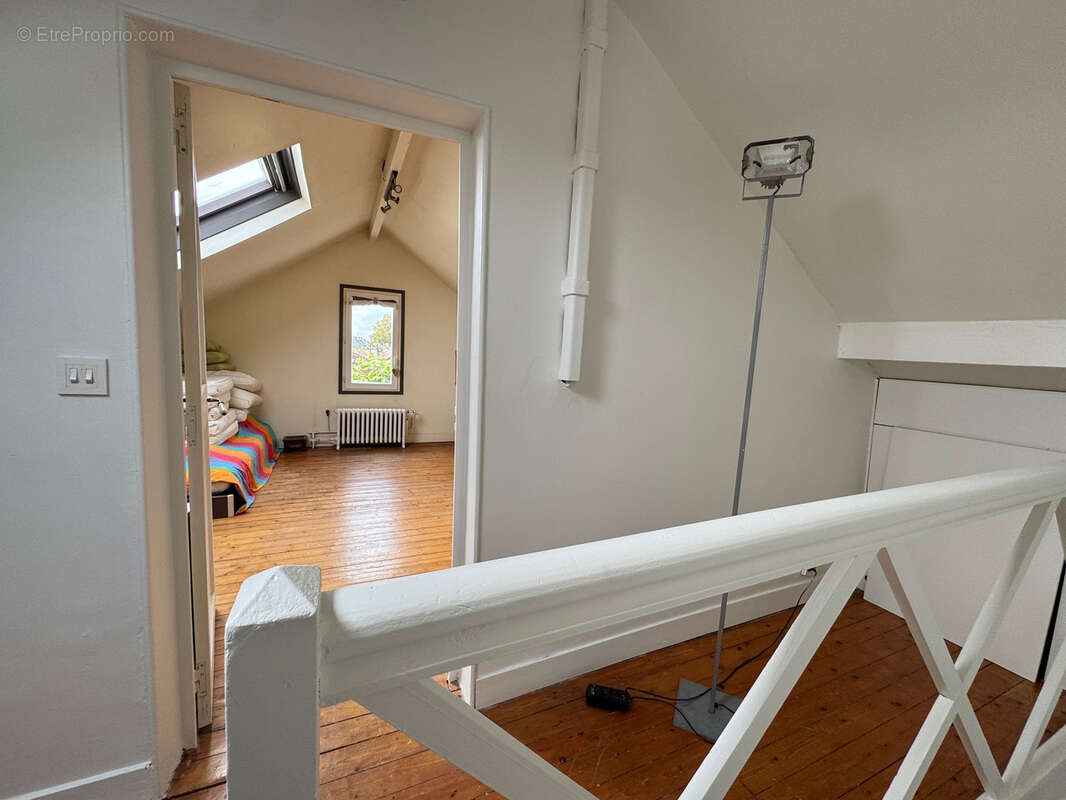 Maison à SAINT-MAUR-DES-FOSSES