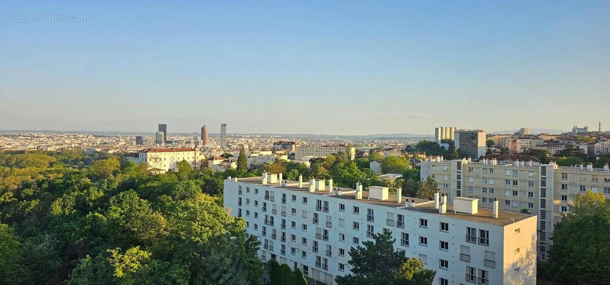 Appartement à CALUIRE-ET-CUIRE