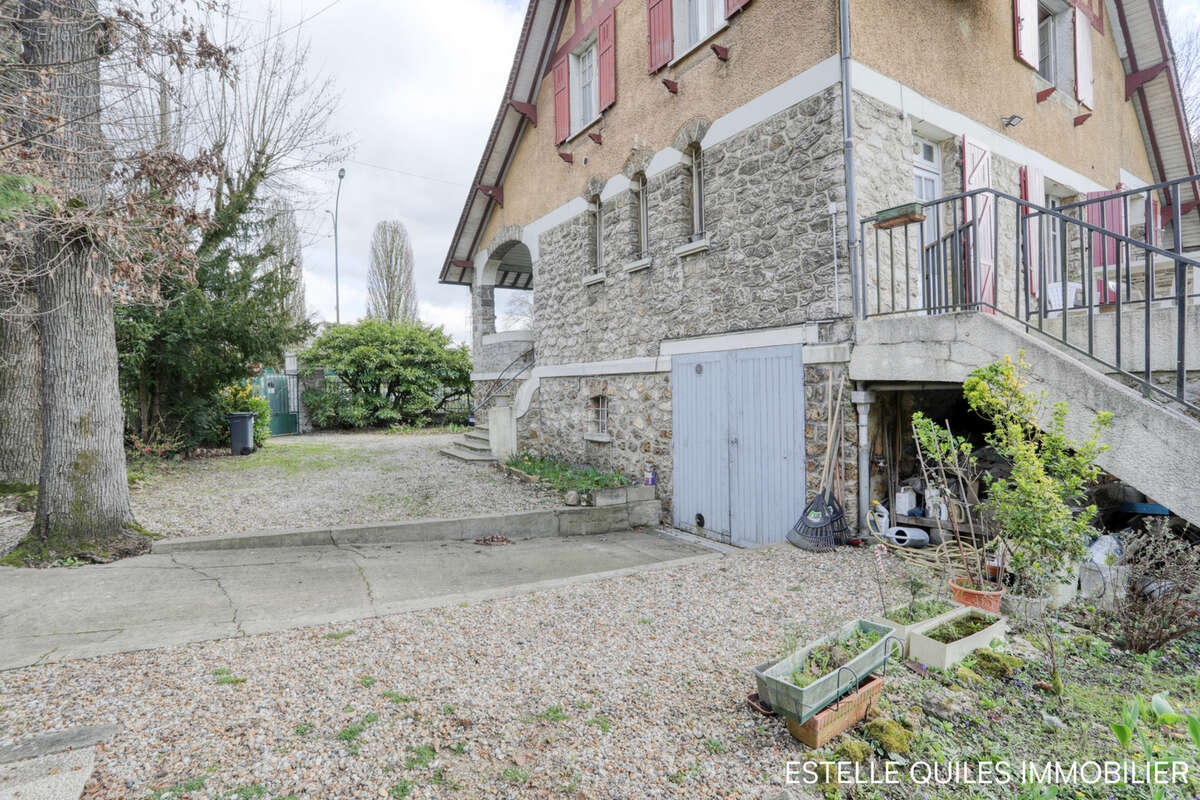 Maison à ROCQUENCOURT
