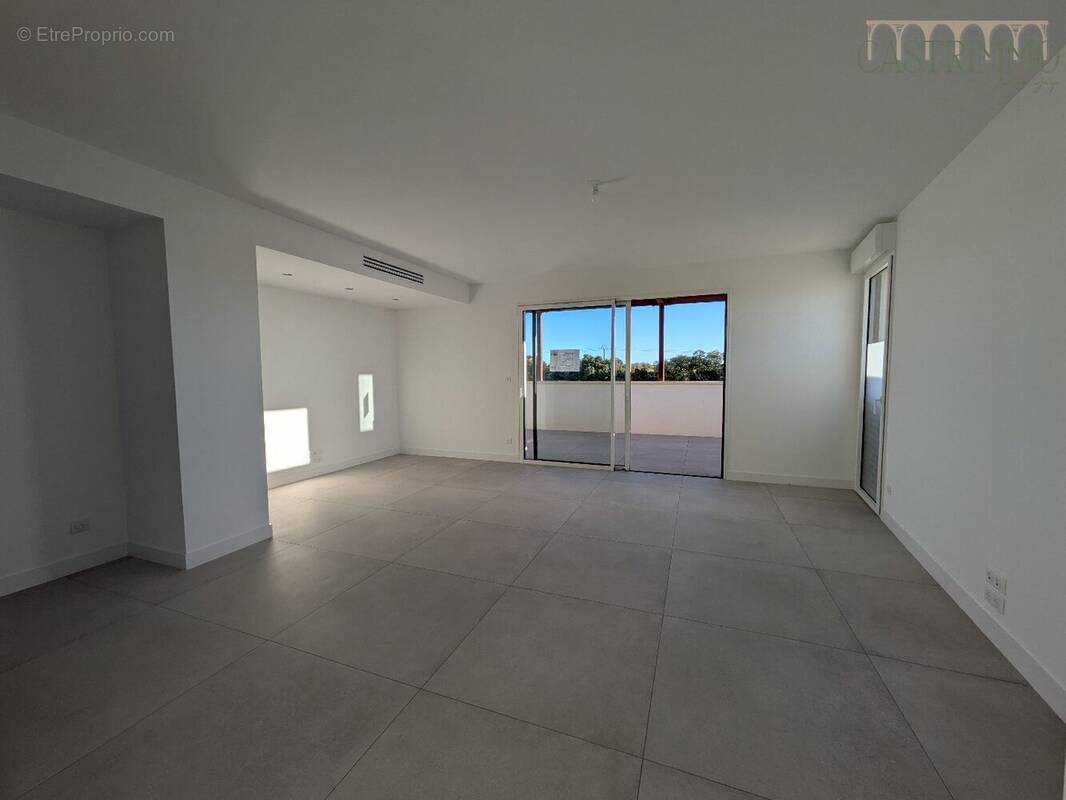 Appartement à CASTRIES