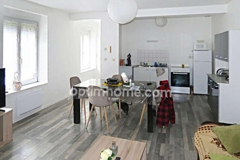 Appartement à TRIEUX