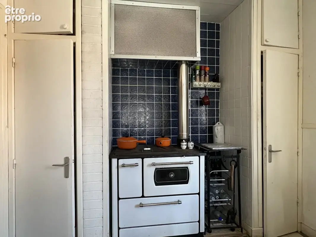 VICQ-SUR-GARTEMPE   Maison avec beaux volumes et potentiel de division - photo 3
