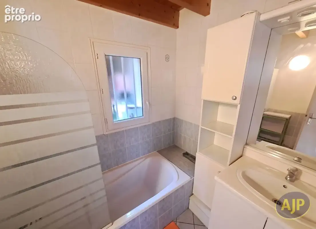 CHALLANS - Maison 2 chambres - photo 6