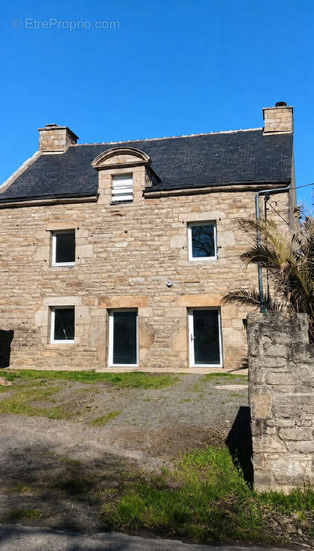 Maison à PEAULE