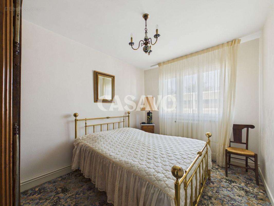 Appartement à RILLIEUX-LA-PAPE