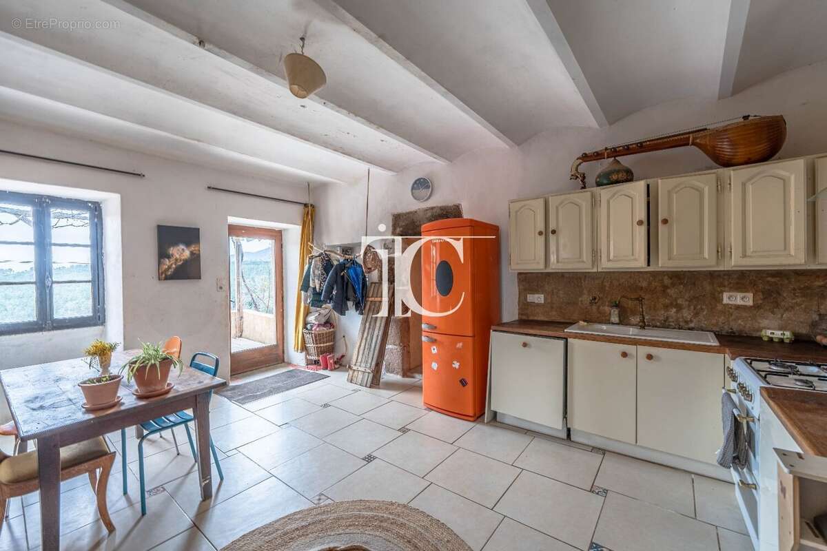 Maison à LES VANS