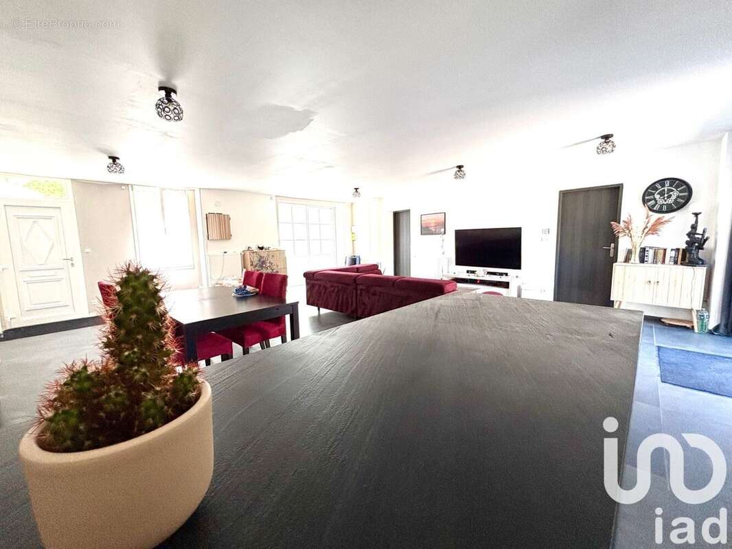 Photo 3 - Maison à SAINT-GAULTIER