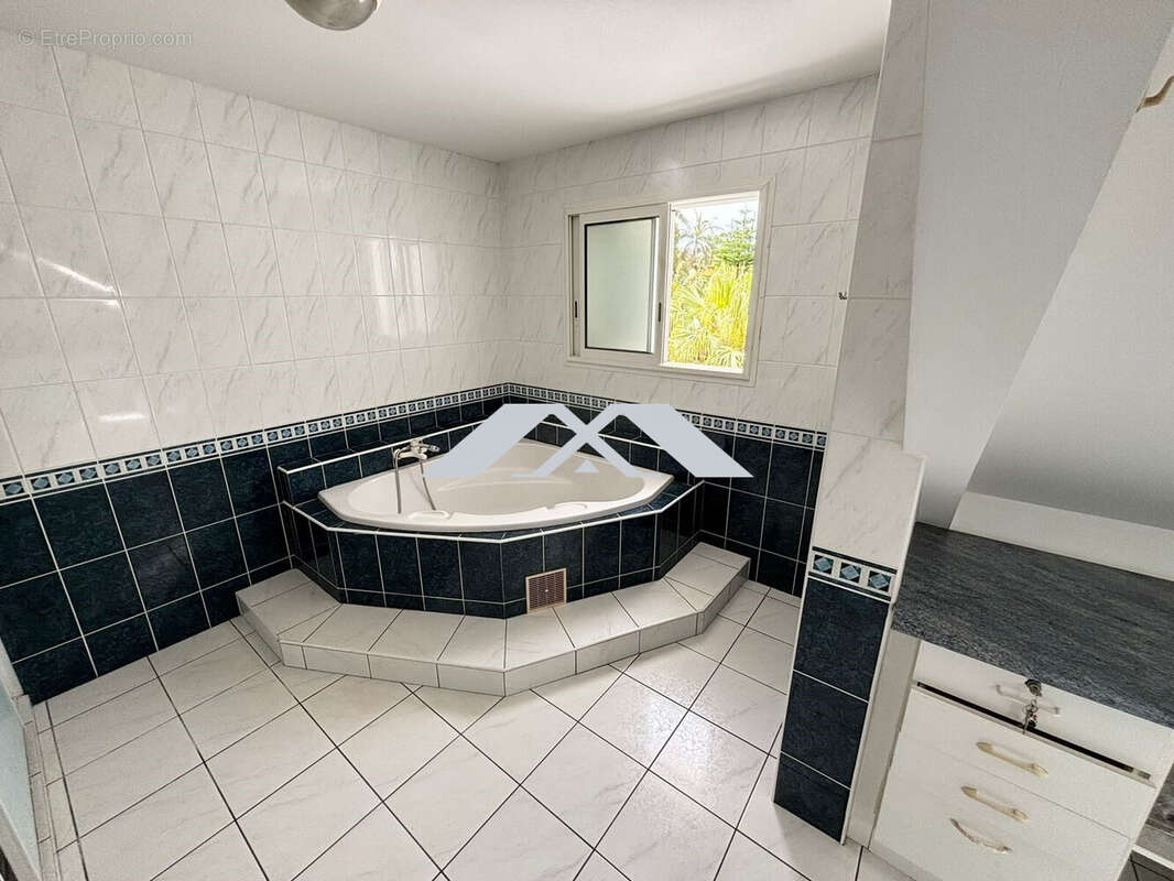Maison à LE TAMPON