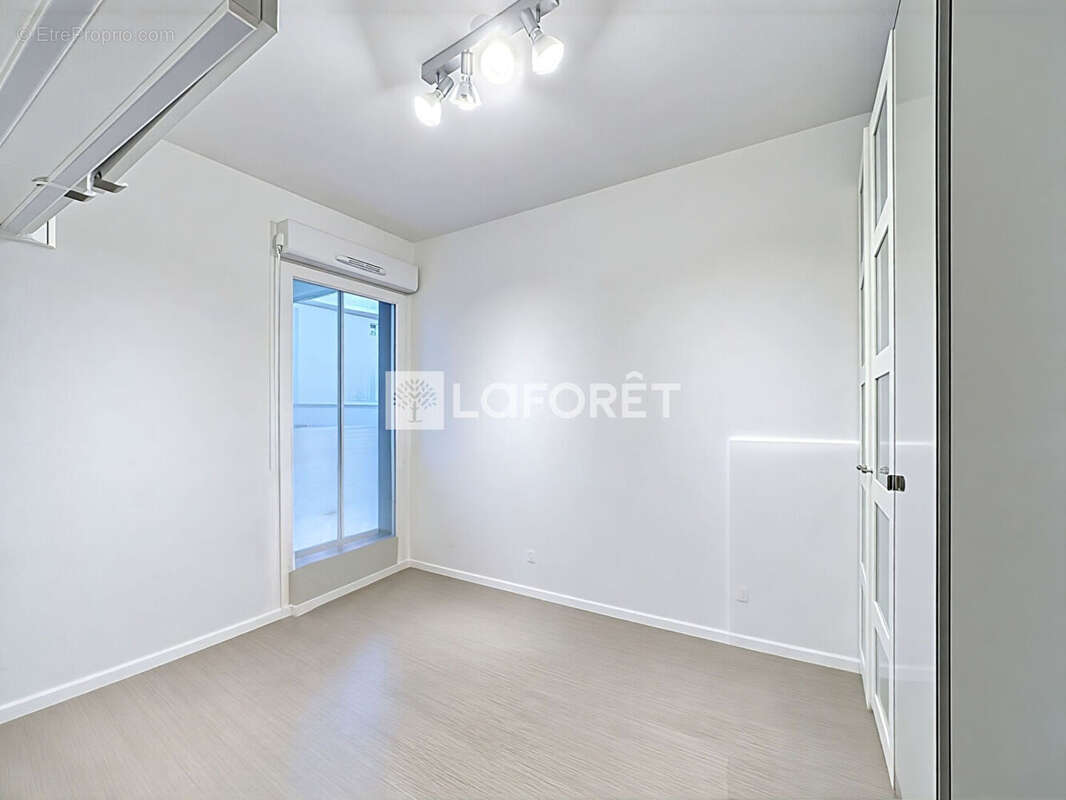 Appartement à BONNEUIL-SUR-MARNE