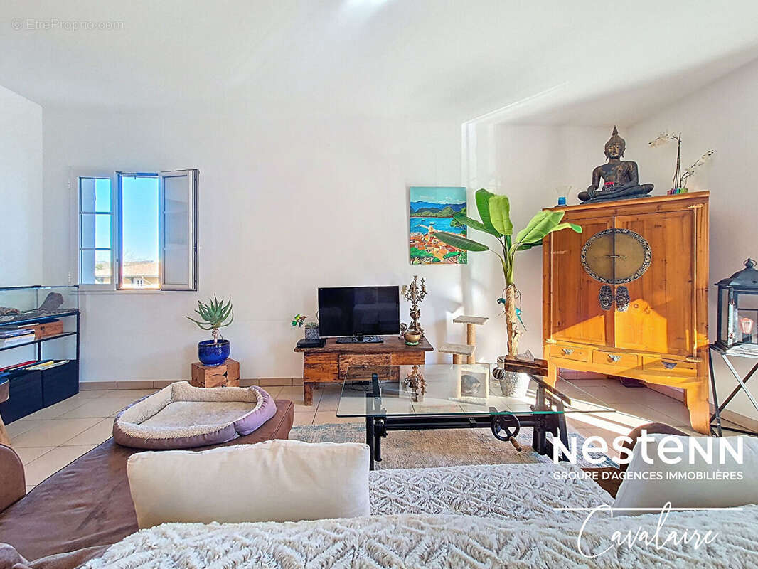 Appartement à LA CROIX-VALMER