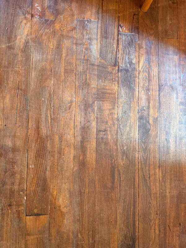 Maison à GOUTTIERES