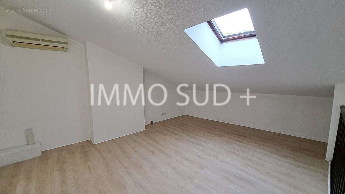 Appartement à VIZILLE
