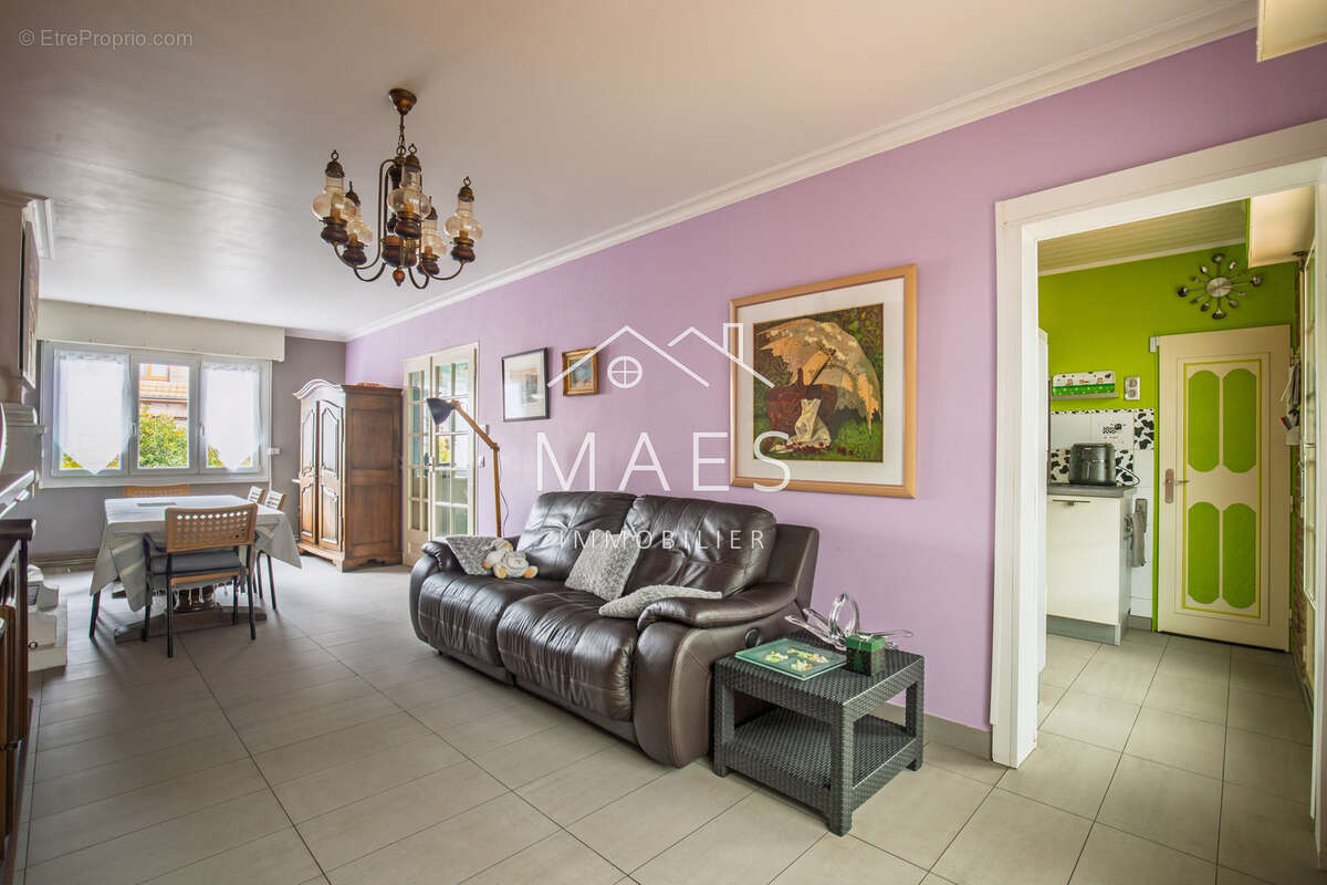 Maison à WAMBRECHIES