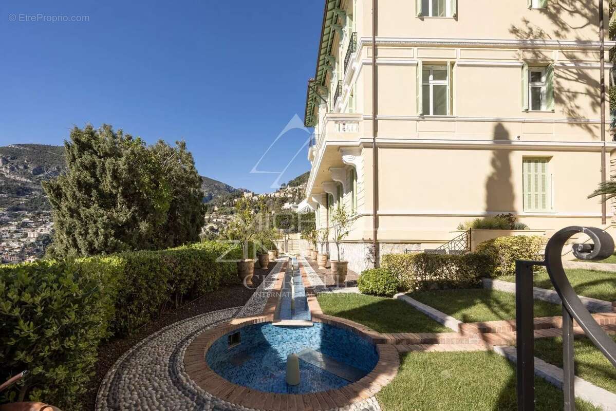 Maison à ROQUEBRUNE-CAP-MARTIN