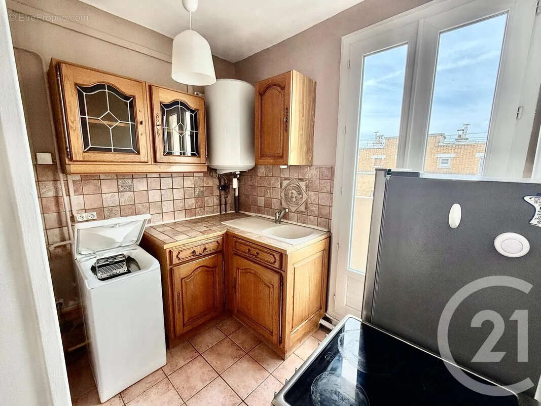 Appartement 24 m² à Clichy  - photo 4