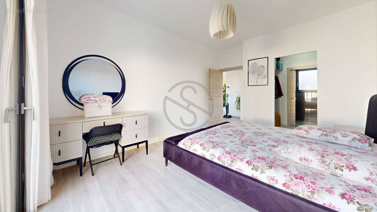 Maison d'exception 38260 La -Cote- Saint -André - photo 9