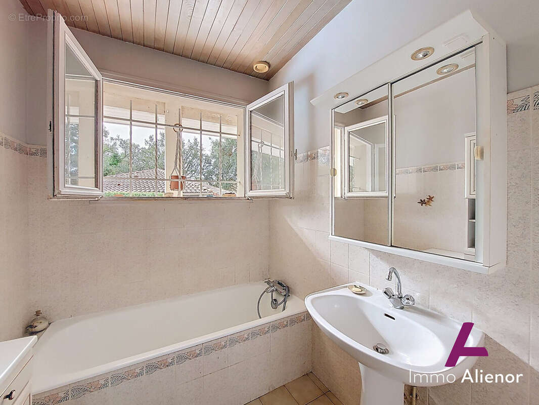 Maison à VIEUX-BOUCAU-LES-BAINS