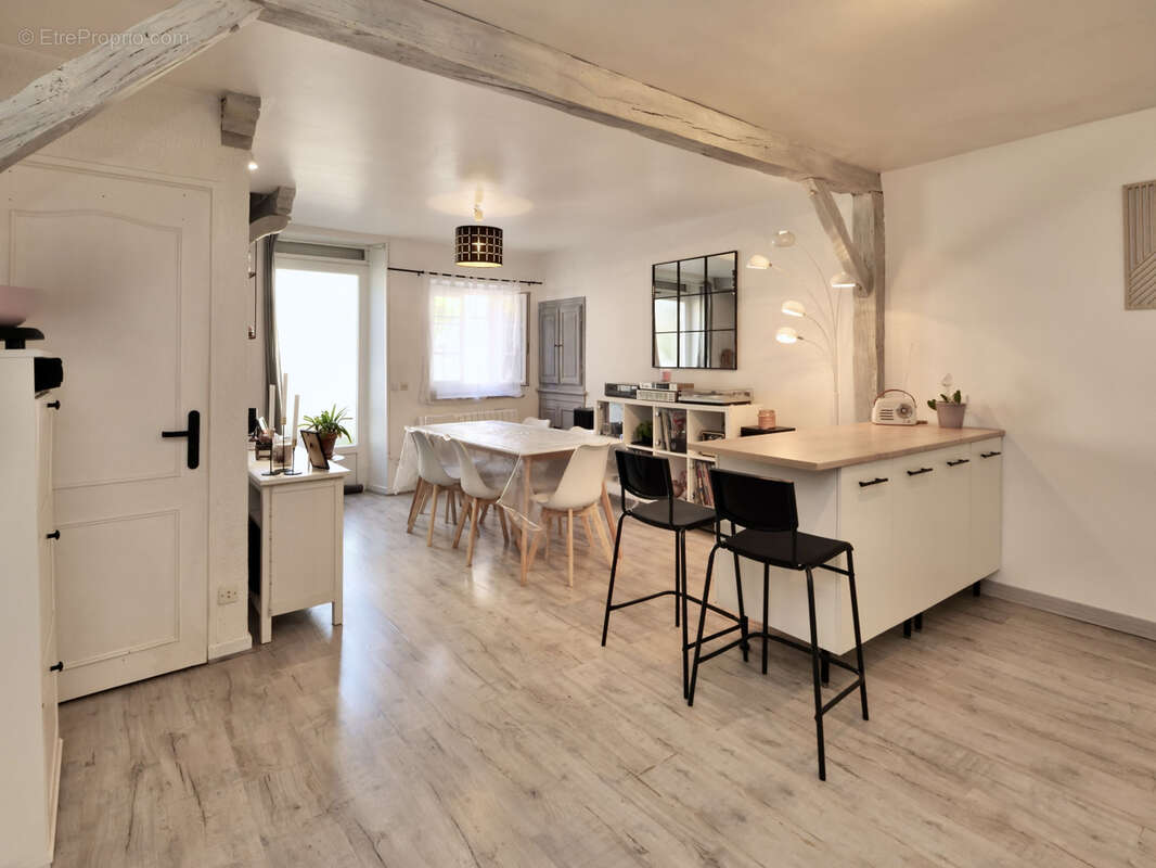 Maison 92 m² à Sivry-Courtry  - photo 2
