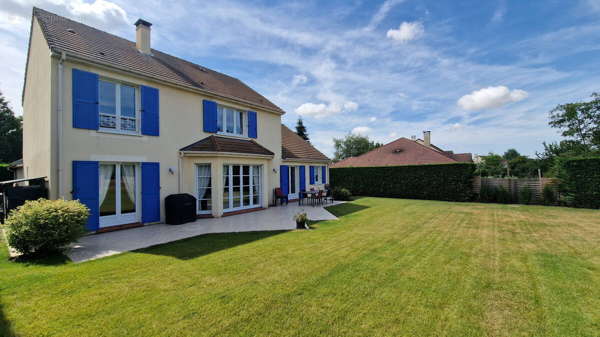 Maison à SAINT-WITZ