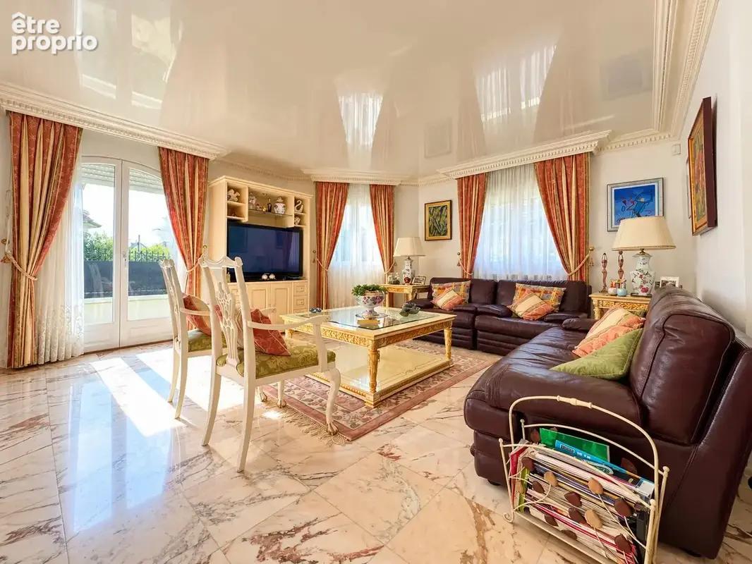 Maison 8 pièces 204 m² à vendre à Saint-Maur-Des-Fosses (94210) - photo 7