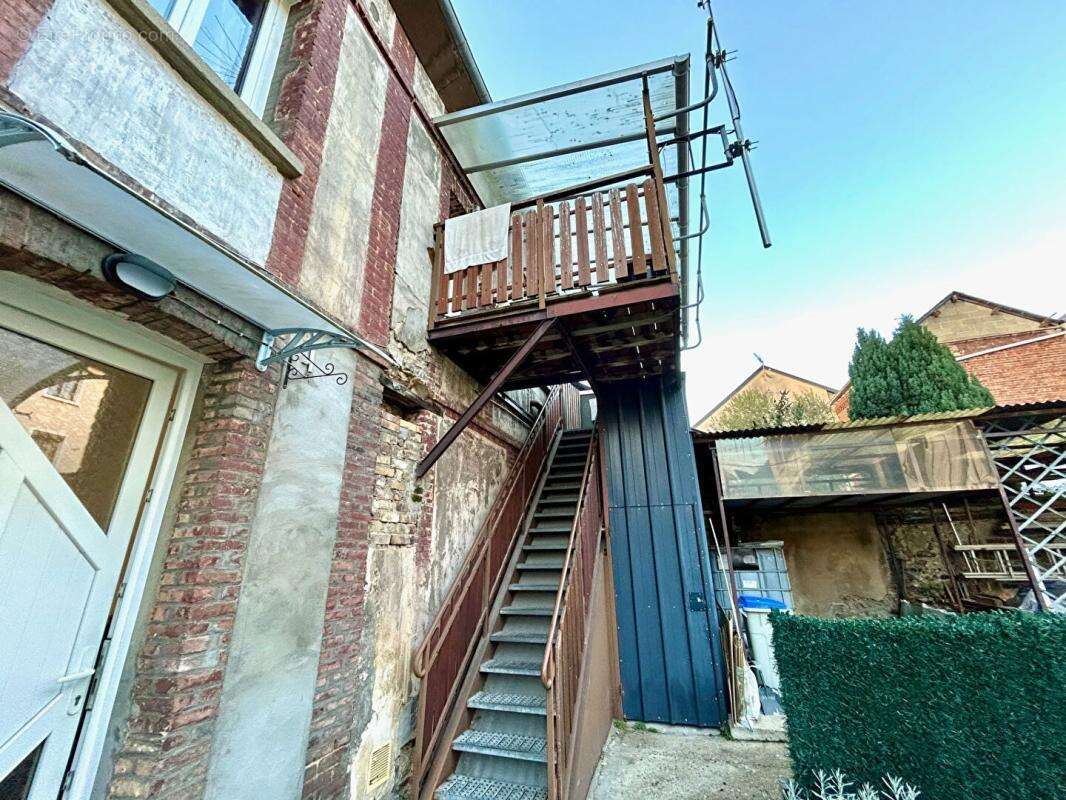 Maison à DEVILLE-LES-ROUEN