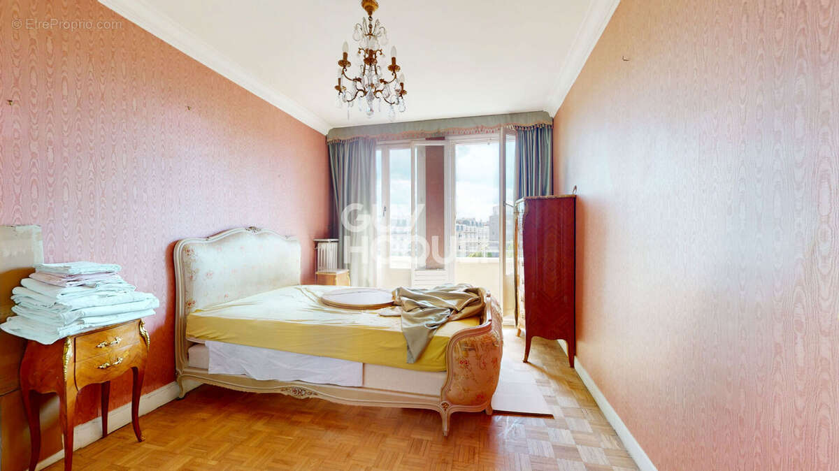 Appartement à PARIS-20E