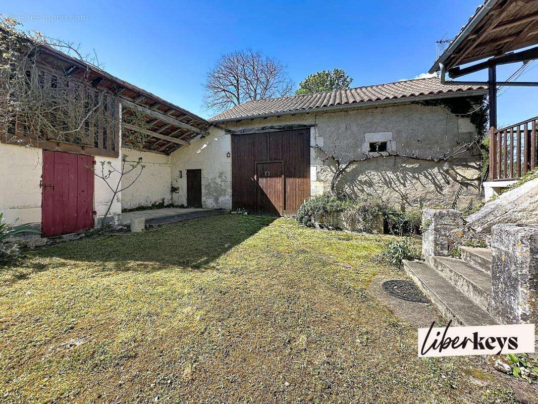 Maison à BRANTOME