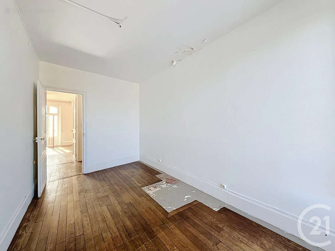 Appartement 103 m² à Fontainebleau  - photo 7