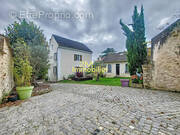 Maison à LE MEE-SUR-SEINE