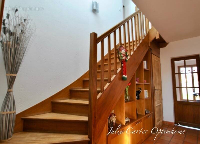 Maison à COURTILLERS