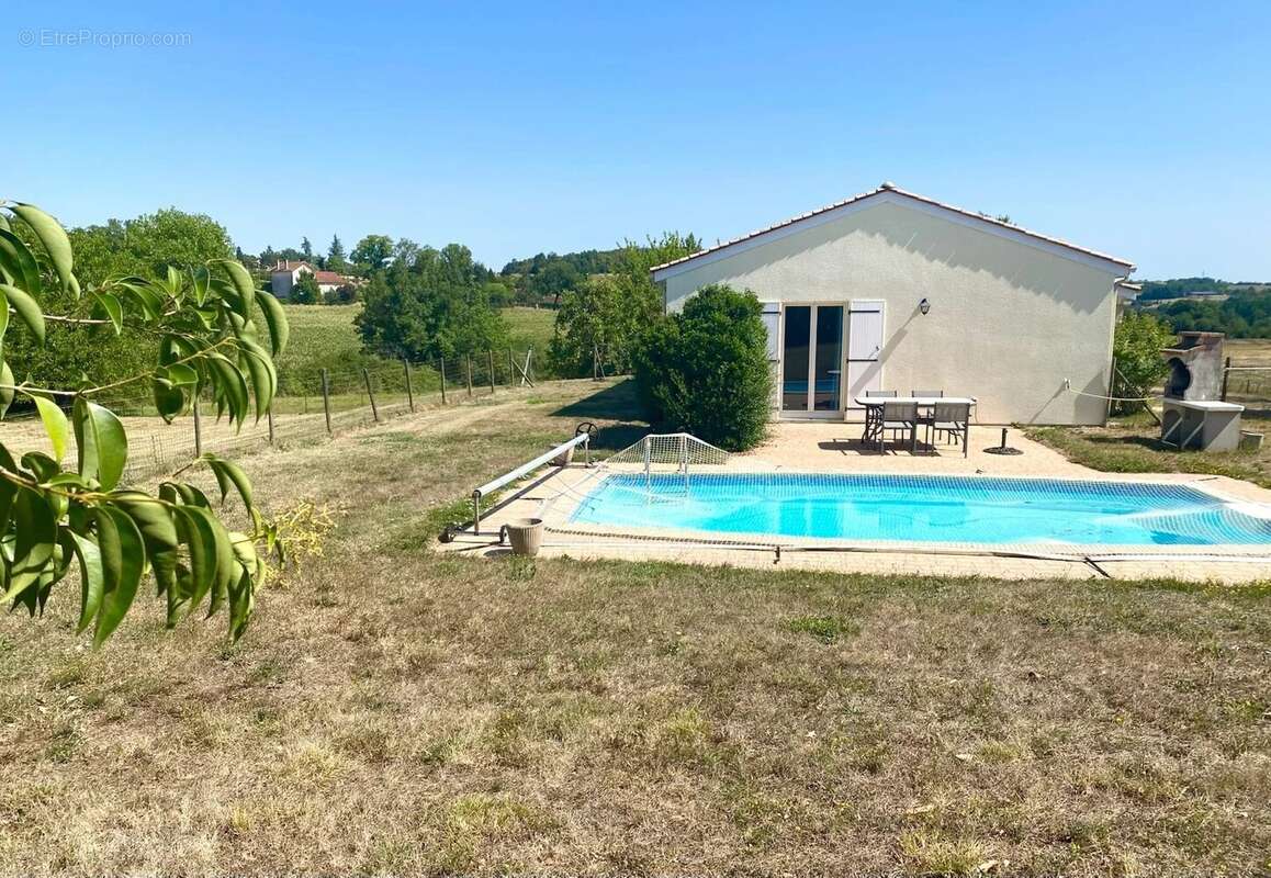 Maison de plain-pied avec piscine - photo 23