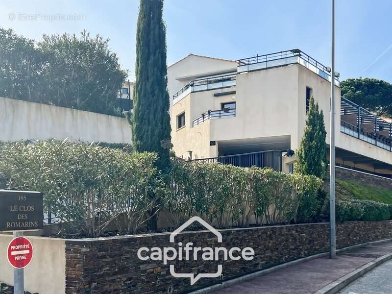 Appartement à BORMES-LES-MIMOSAS