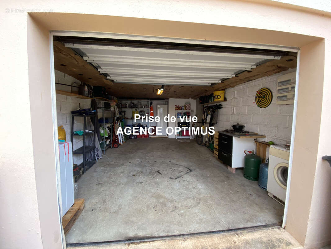 Maison à VILLENEUVE-LA-GUYARD