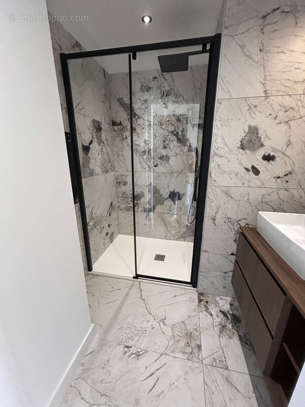 Appartement à CASTRIES