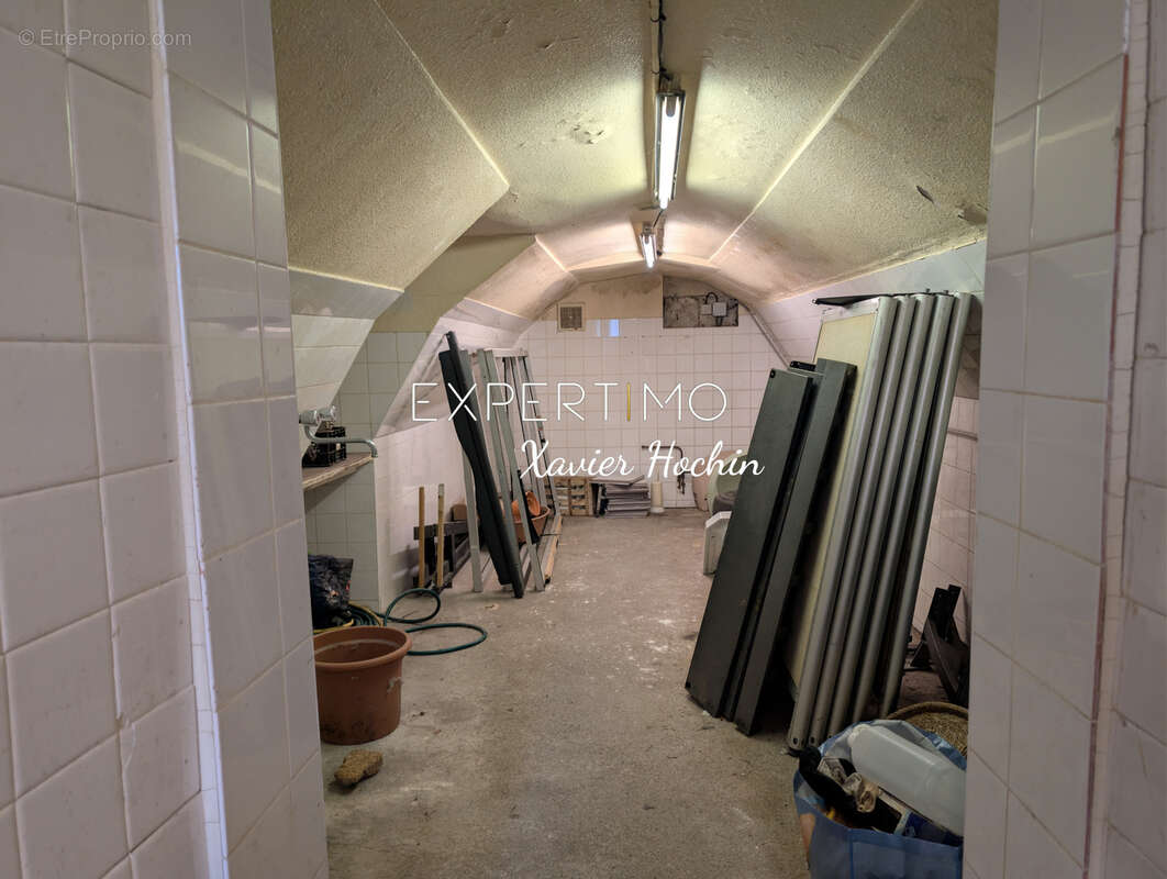 Maison à CHATEAUNEUF-LES-BAINS