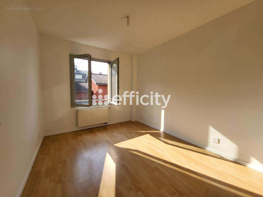 Maison 104 m² à Oullins  - photo 13